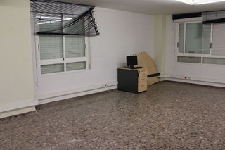 Oficina en venta en Piscinas en Villarreal