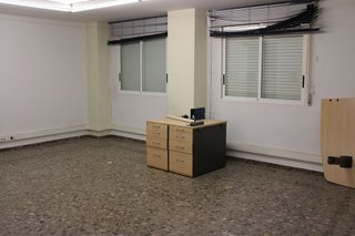 Oficina en venta en Piscinas en Villarreal