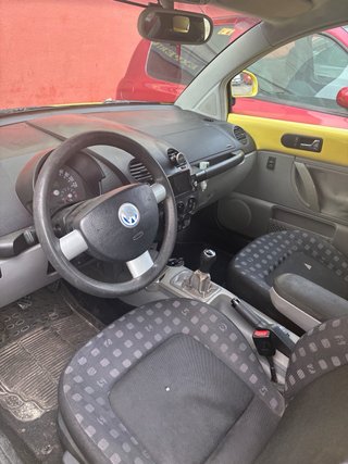 Volkswagen Beetle 2001