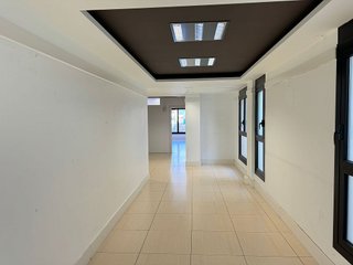 Oficina en alquiler en La Maternitat i Sant Ramon en Barcelona