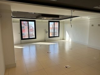 Oficina en alquiler en La Maternitat i Sant Ramon en Barcelona