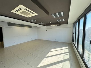 Oficina en alquiler en La Maternitat i Sant Ramon en Barcelona