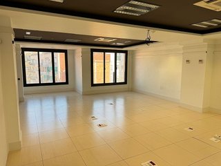 Oficina en alquiler en La Maternitat i Sant Ramon en Barcelona