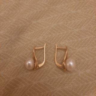 Pendientes  Oro con Perla.