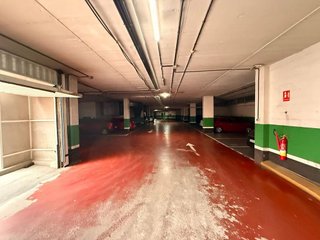 Garaje en venta en Creu Alta en Sabadell
