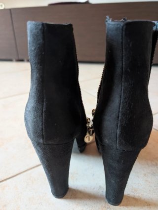 Stivaletti neri donna tg 37