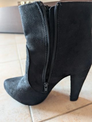 Stivaletti neri donna tg 37