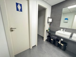 Oficina en alquiler en La Nova Esquerra de l'Eixample en Barcelona