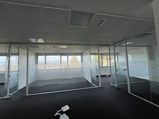 Oficina en alquiler en Zona Industrial en Prat de Llobregat, El