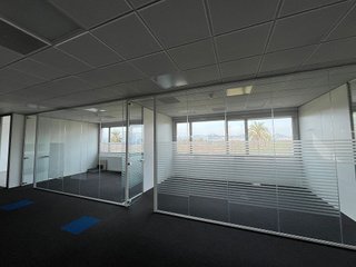 Oficina en alquiler en Zona Industrial en Prat de Llobregat, El