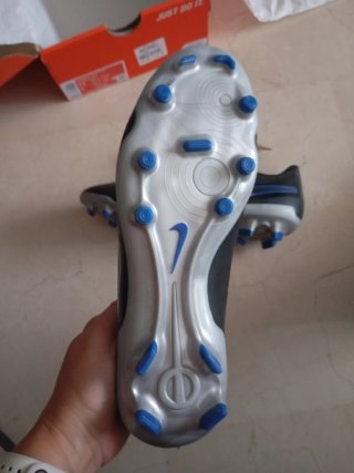 Zapatillas Nike Fútbol Nuevas Talla 40'5