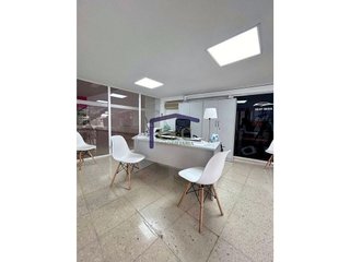 Local comercial en venta en Manzanares