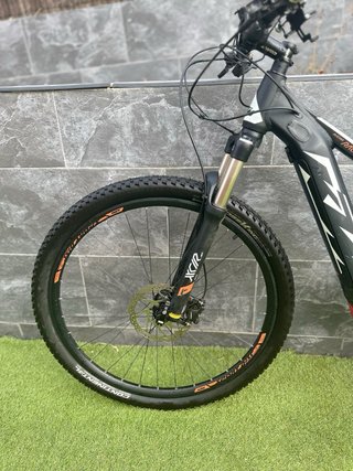 Bicicleta Eléctrica KTM Macina Race
