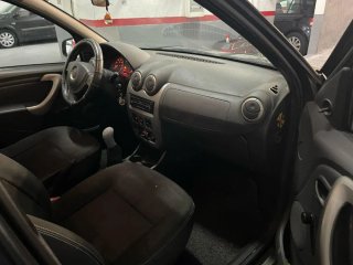 Dacia Sandero 2013