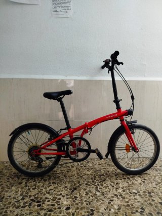 Bicicleta plegable B'twin Roja