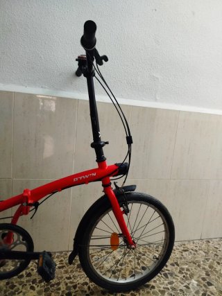 Bicicleta plegable B'twin Roja