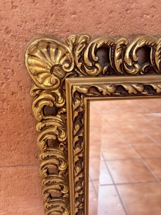 Espejo Dorado Marco Ornamentado