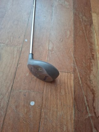 Bolsa de golf junior Gladiator con palos