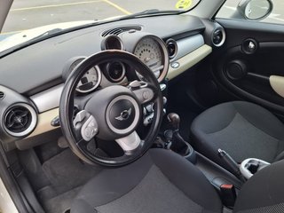 MINI CLUBMAN 1.6D  AUT