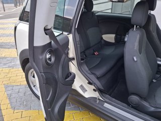 MINI CLUBMAN 1.6D  AUT