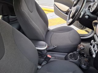 MINI CLUBMAN 1.6D  AUT