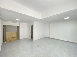 Local comercial en alquiler en Centre en Sant Joan Despí