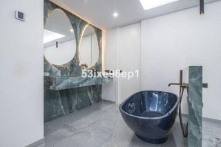 Piso en alquiler en Los Arqueros-Puerto del Almendro en Benahavís
