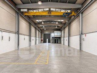Nave industrial en alquiler en Palau-solità i Plegamans