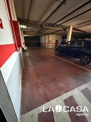 Garaje en venta en Arenal - La Pólvora en Dos Hermanas