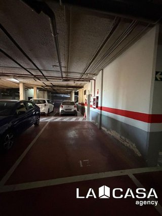 Garaje en venta en Arenal - La Pólvora en Dos Hermanas