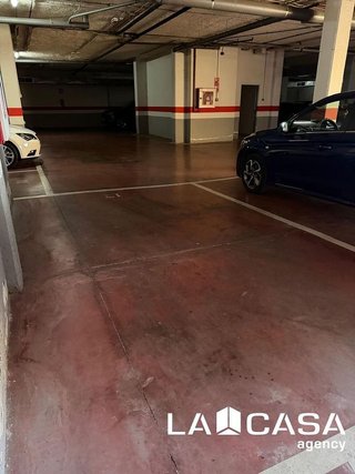 Garaje en venta en Arenal - La Pólvora en Dos Hermanas