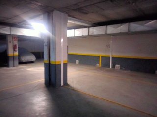 Garaje en venta en Girón - Villa del Prado en Valladolid