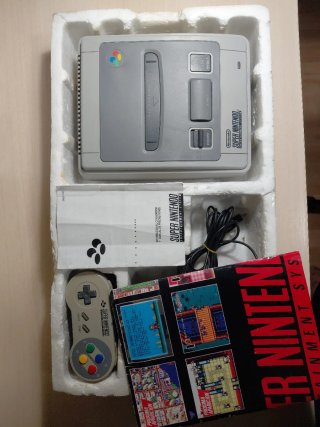 Consola Super Nintendo SNES con caja