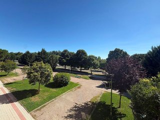 Piso en alquiler en Fuentecillas - Universidades en Burgos