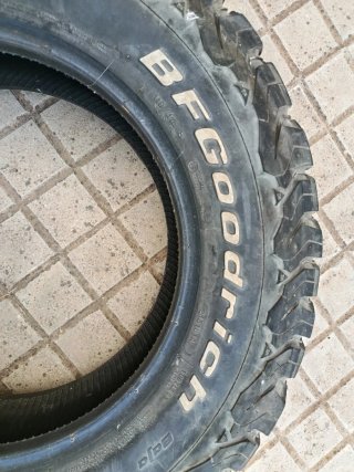 Ruedas BFGoodrich All-Terrain T/A-17 pulgadas.