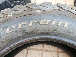 Ruedas BFGoodrich All-Terrain T/A-17 pulgadas.