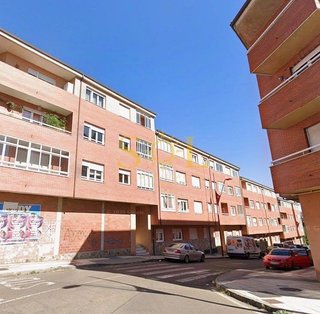Local comercial en venta en Trobajo del Camino en San Andrés del Rabanedo