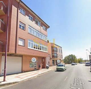 Local comercial en venta en Trobajo del Camino en San Andrés del Rabanedo