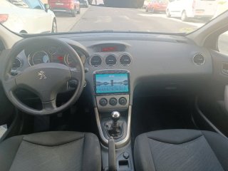 Peugeot 308 2013