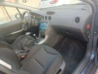 Peugeot 308 2013