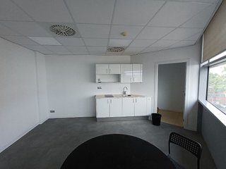 Oficina en alquiler en San Roc - El Remei en Badalona