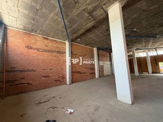 Local comercial en alquiler en Cappont en Lleida