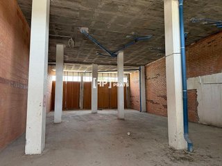 Local comercial en alquiler en Cappont en Lleida