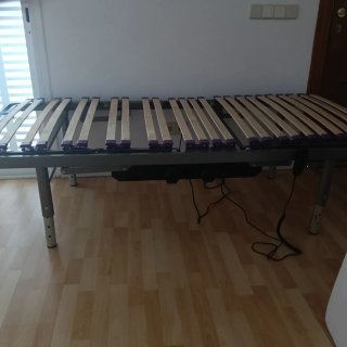 Cama articulada 90x1,90 con mando