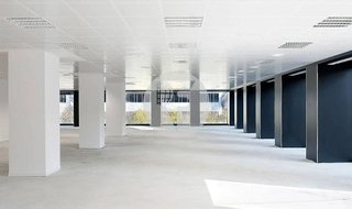 Oficina en alquiler en Les Corts en Barcelona