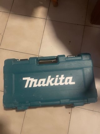 Sierra Sable Makita a Batería