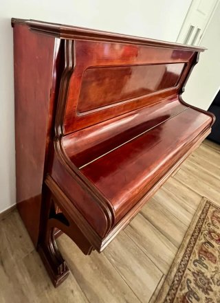 Piano de pared Silberman