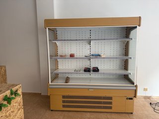 Vitrina refrigerada 2x2m
