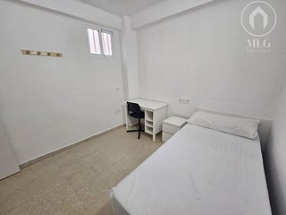 Piso en alquiler en Santa Cristina - San Rafael en Málaga