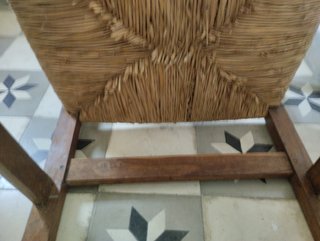 Pareja sillones rústicos madera y enea